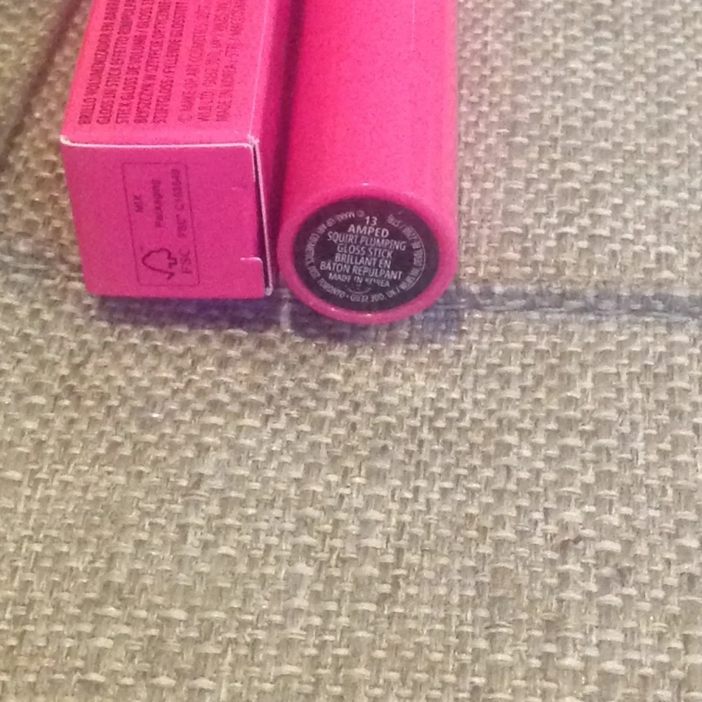 MAC Squirt Plumping LipGloss Stick (Amped/13) NWT